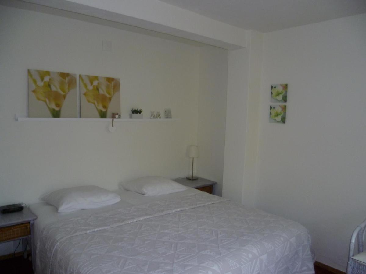 Hotel Pension Oranje Valkenburg aan de Geul Habitación foto